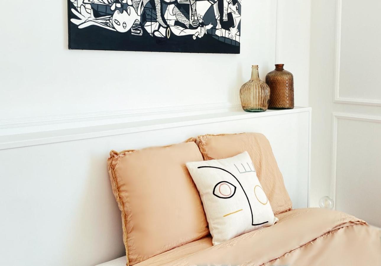 Апартаменты Le Haussmann ⸱ Stationnement Gratuit ⸱ Fibre Deols Экстерьер фото